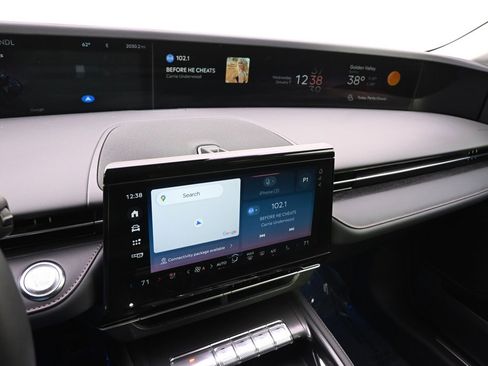 New 2026 Lincoln Nautilus Reserve image 28