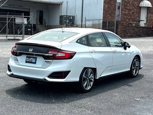Used 2021 Honda Clarity Touring image 7
