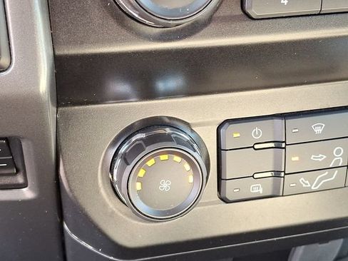 Used 2020 Ford F250 XLT AWD/4WD image 19