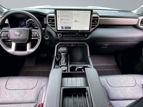 Used 2024 Toyota Tundra Limited image 17
