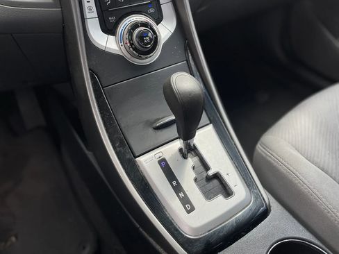 Used 2011 Hyundai Elantra GLS w/ Preferred Equipment Pkg 3 image 17