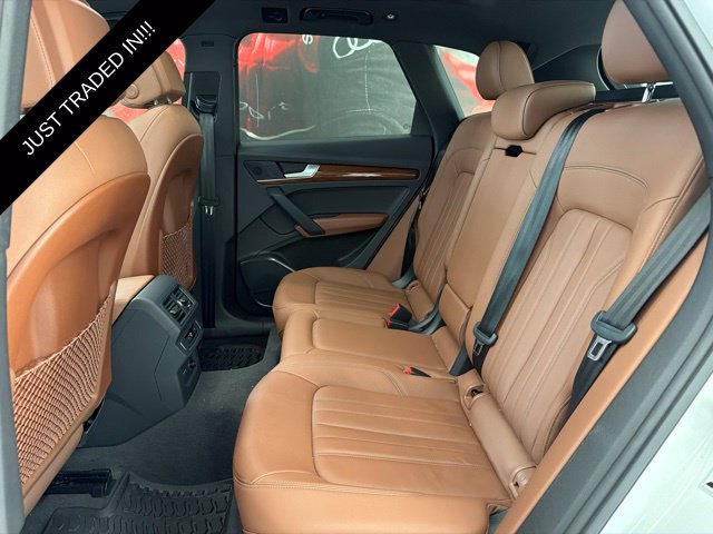 Used 2024 Audi Q5 Premium w/ Convenience Package AWD/4WD image 10