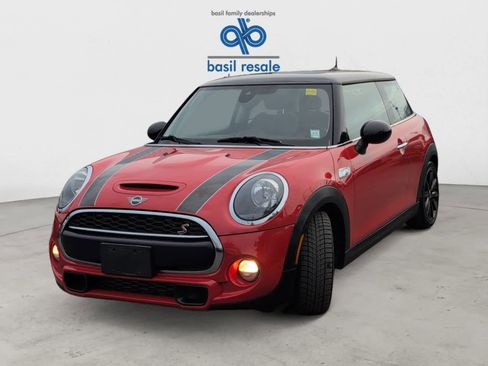 Used 2019 MINI Cooper S FWD image 2