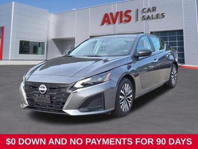 Used 2025 Nissan Altima 2.5 SV