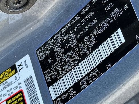 Used 2024 Toyota Highlander Limited image 9