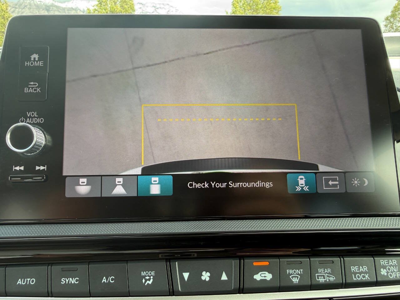 Used 2026 Honda Odyssey Elite image 47