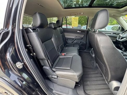 Certified 2023 Volkswagen Atlas SE w/ Panoramic Sunroof Package AWD/4WD image 26