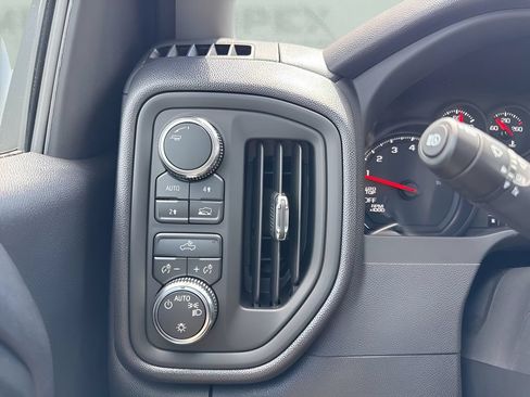 Used 2026 GMC Sierra 1500 Pro w/ Pro Value Package AWD/4WD image 17