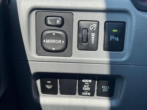 Used 2012 Toyota 4Runner SR5 w/ Convenience Pkg AWD/4WD image 24