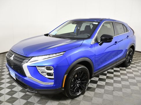 New 2026 Mitsubishi Eclipse Cross LE AWD/4WD image 10