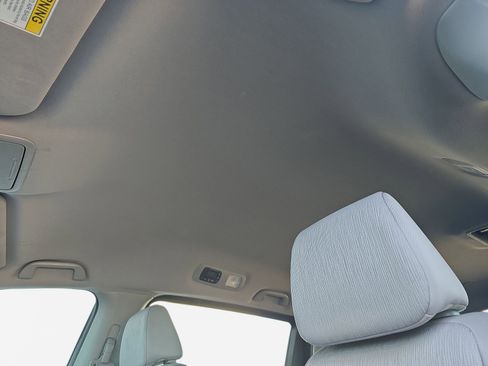 Certified 2024 Honda Odyssey EX image 31