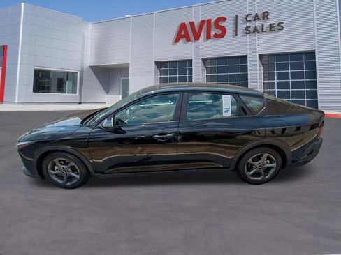 Used 2025 Kia K4 FWD image 10