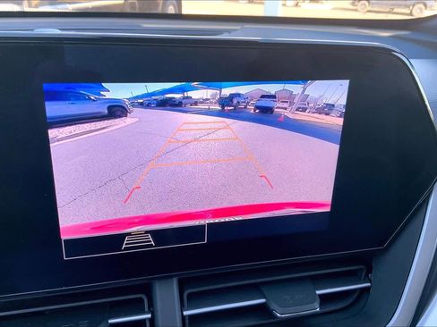 Certified 2025 Chevrolet Trax RS w/ Driver Confidence Package image 27