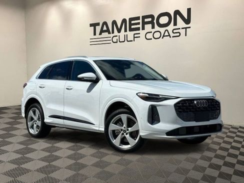 New 2025 Audi Q5 Premium Plus image 1