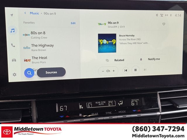Used 2026 Toyota Sienna XLE FWD image 22