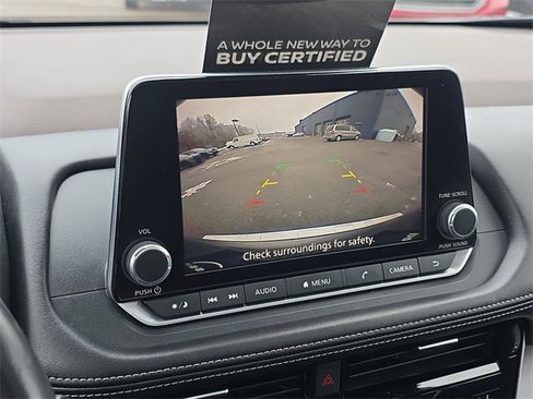 Certified 2022 Nissan Rogue SV w/ SV Premium Package image 17