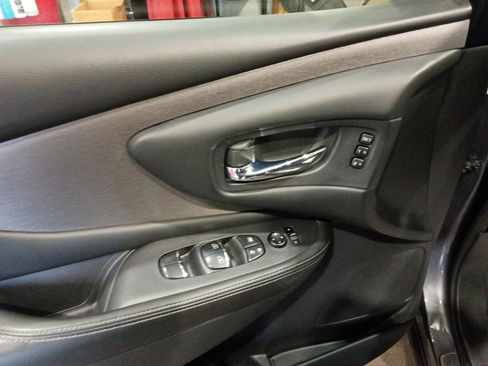 Used 2020 Nissan Murano SL FWD image 36