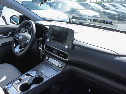 Certified 2023 Hyundai Kona SE w/ Cargo Package image 23