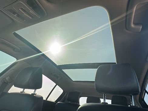Used 2020 Kia Sportage EX w/ EX Technology Package FWD image 5