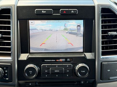 Used 2017 Ford F150 XLT w/ Equipment Group 302A Luxury AWD/4WD image 22