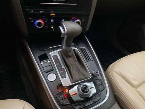 Used 2017 Audi Q5 2.0T Premium image 32