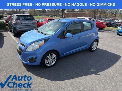 Used 2014 Chevrolet Spark LT FWD image 7