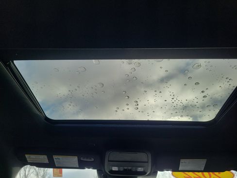 Used 2022 Ford Explorer Timberline w/ Timberline Technology Package image 16