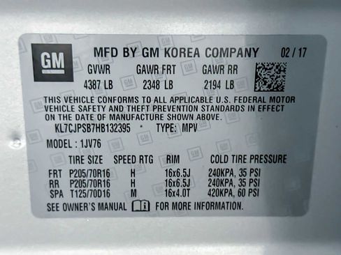 Used 2017 Chevrolet Trax LT w/ LT Convenience Package image 29