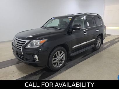 Used 2015 Lexus LX 570 4WD w/ Luxury Package