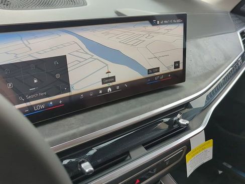 New 2026 BMW X7 xDrive40i w/ Premium Package image 19