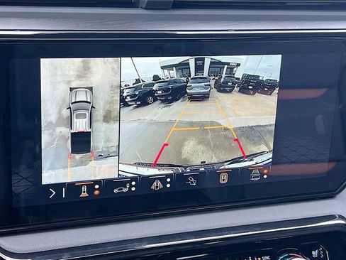 New 2026 GMC Sierra 1500 AT4 w/ AT4 Premium Package AWD/4WD image 9