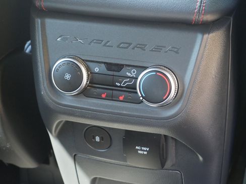 Certified 2025 Ford Explorer ST AWD/4WD image 35
