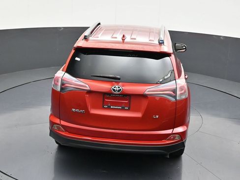 Used 2017 Toyota RAV4 LE image 21