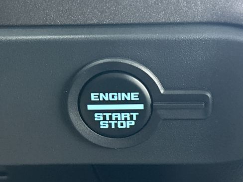 New 2025 Ford Bronco Badlands image 29