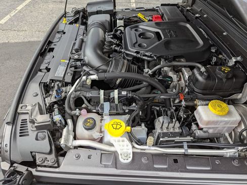 Used 2025 Jeep Wrangler Unlimited Sport AWD/4WD image 45