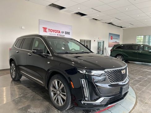 Used 2020 Cadillac XT6 Premium Luxury w/ LPO, Floor Liner Package image 1