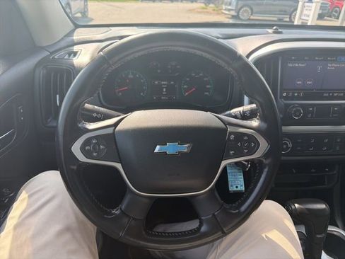 Used 2021 Chevrolet Colorado LT w/ LT Convenience Package image 16