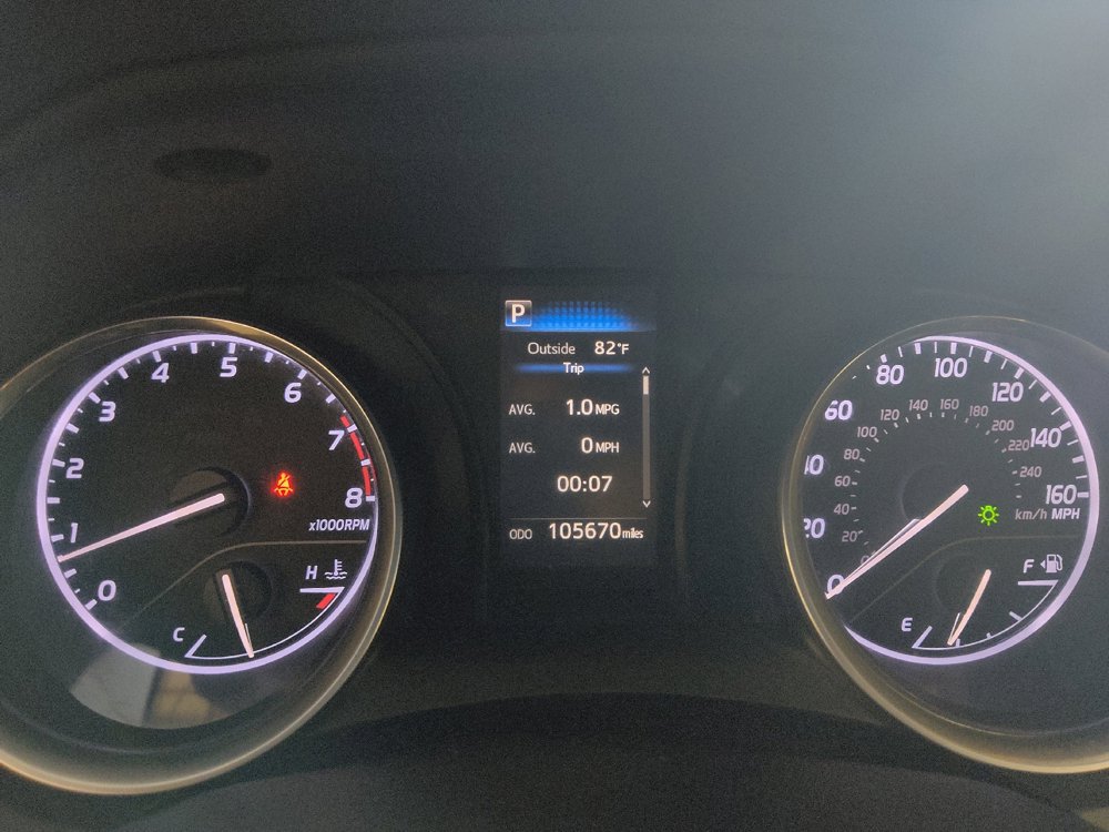 Used 2018 Toyota Camry SE FWD image 23