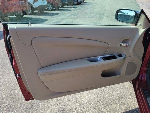Used 2013 Chrysler 200 Limited FWD image 8