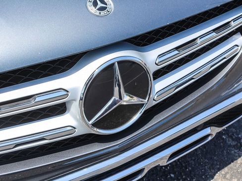 Used 2022 Mercedes-Benz GLC 300 image 14