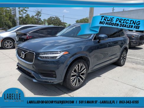 Used 2020 Volvo XC90 T5 Momentum FWD image 4