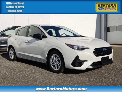 Certified 2025 Subaru Impreza 2.0i image 1