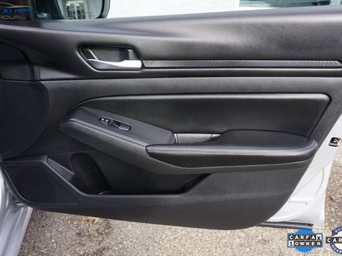 Used 2024 Nissan Altima 2.5 SV image 22