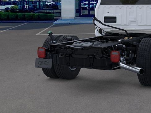 New 2025 Ford F350 XL w/ XL Chrome Package image 21