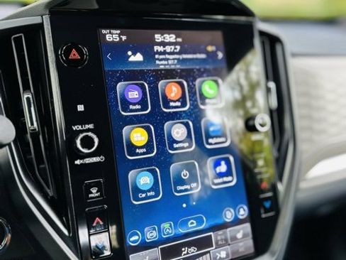 Used 2025 Subaru Forester Premium image 12