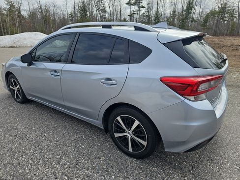 Used 2023 Subaru Impreza Premium AWD/4WD image 7