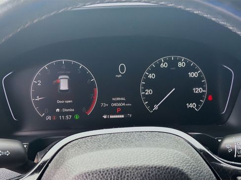 Certified 2023 Honda Pilot Touring image 11