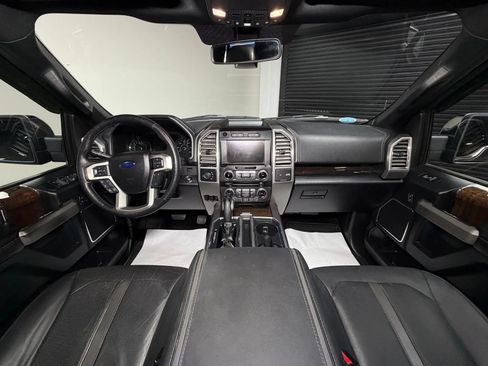 Used 2015 Ford F150 Platinum w/ Equipment Group 701A Luxury AWD/4WD image 22