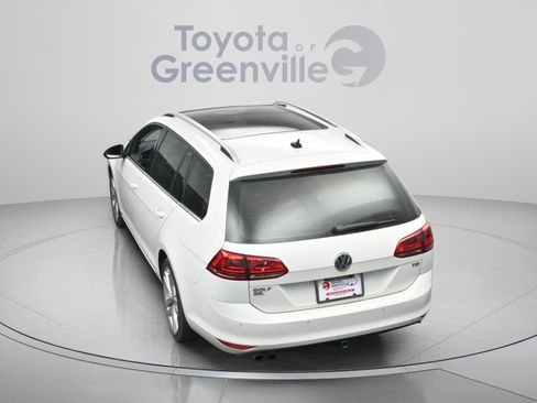 Used 2016 Volkswagen Golf SEL w/ Lighting Package (SEL) FWD image 12