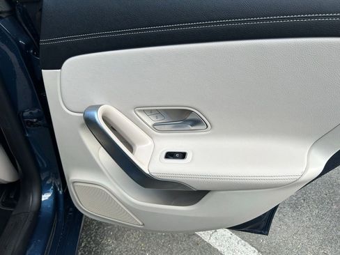 Used 2023 Mercedes-Benz CLA 250 image 37